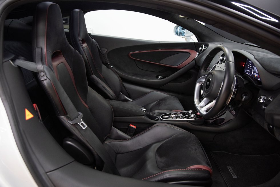 Car Image 7