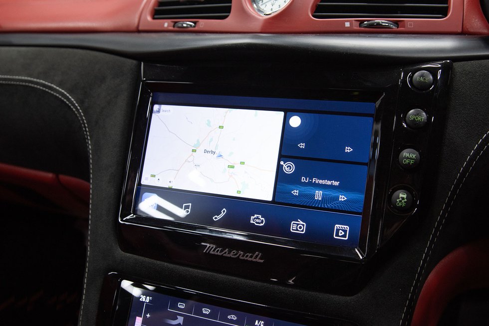 Car Image 8