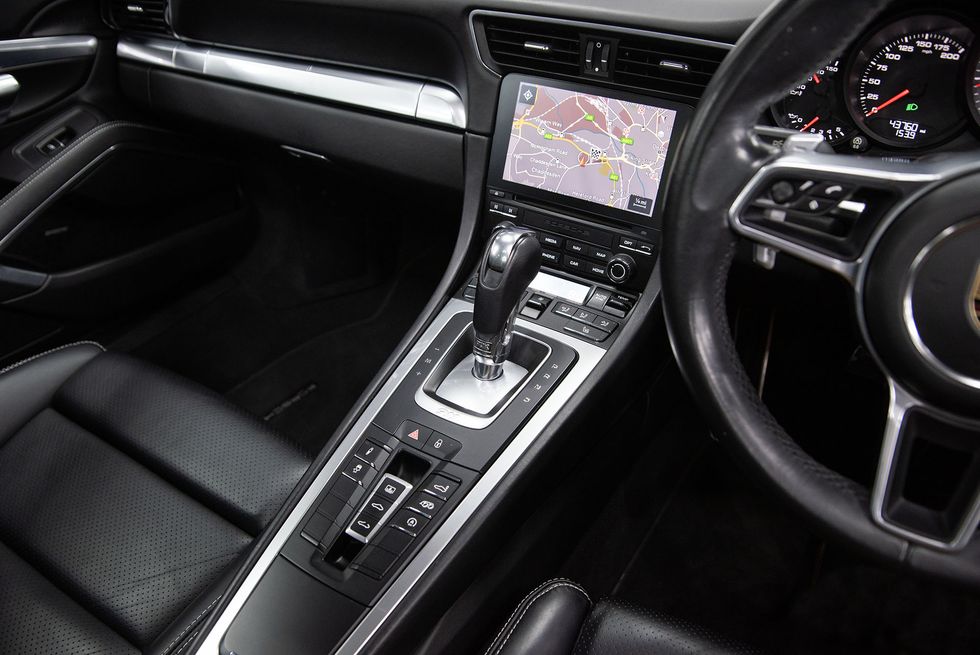 Car Image 8