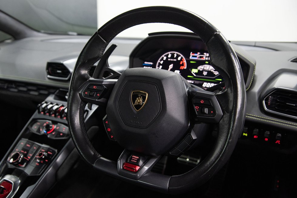 Car Image 4